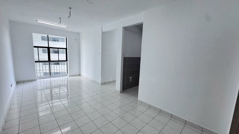 Rumah Flat untuk Dijual di PR1MA @ LARKIN INDAH - Ruby Tan - Living Room - PropertyGuru.com.my