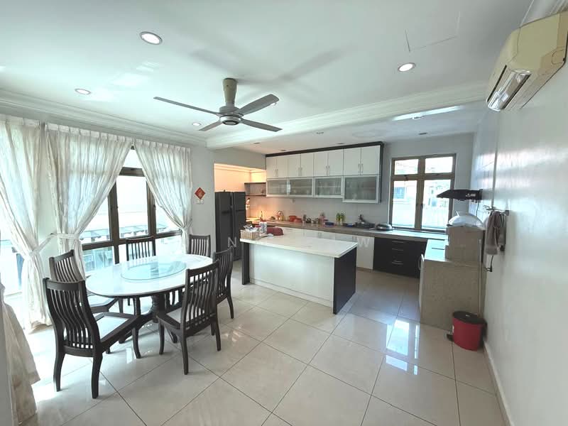 Semi-Detached House for Sale in Taman Sutera Utama (Skudai) - Kino Jaw - Kitchen - PropertyGuru.com.my