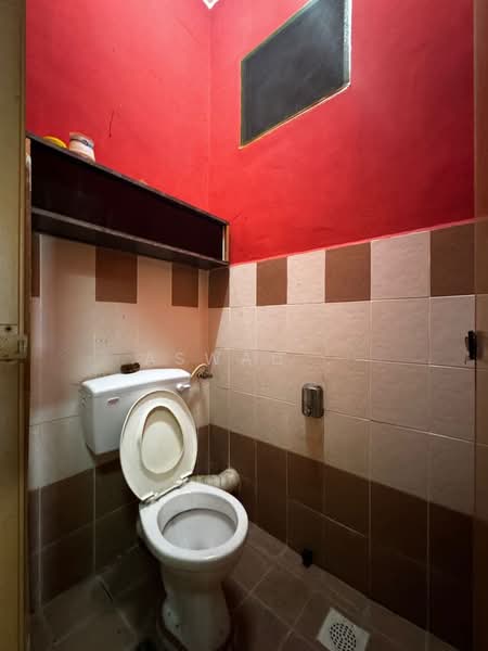 2-storey Terraced House for Sale in Bertam Perdana 3 (Kepala Batas) - Aswad . - Bathroom - PropertyGuru.com.my