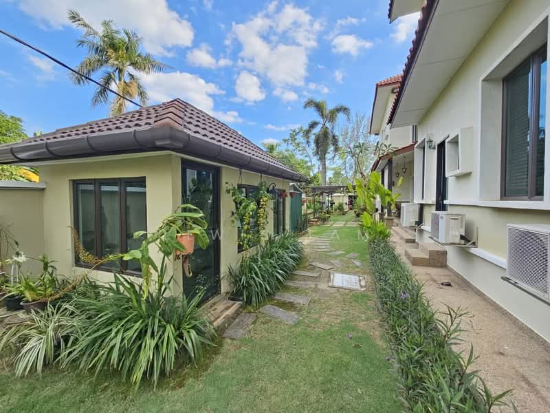 Bungalow for Sale in Country Heights (Kajang) - Lewis Tam - Exterior - PropertyGuru.com.my