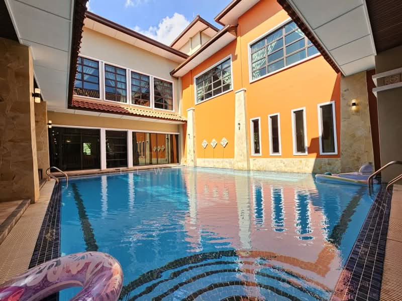 Bungalow for Sale in Country Heights (Kajang) - Lewis Tam - Exterior - PropertyGuru.com.my