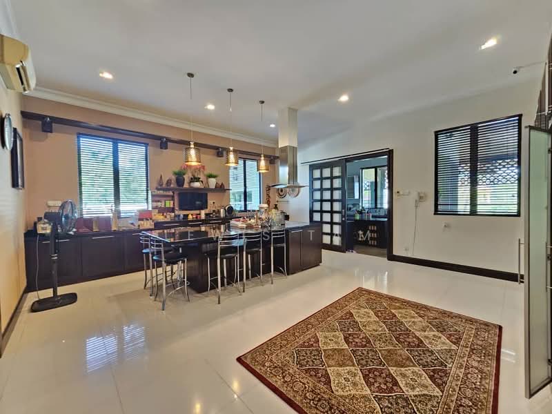 Bungalow for Sale in Country Heights (Kajang) - Lewis Tam - Kitchen - PropertyGuru.com.my