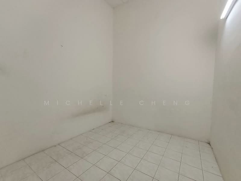 Rumah Teres 1 Tingkat untuk Dijual di Menglembu (Perak) - Michelle Cheng - Bedroom - PropertyGuru.com.my