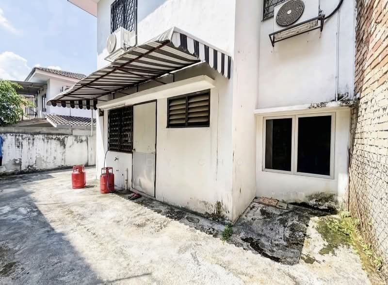 2-storey Terraced House for Sale in Bandar Country Homes (Rawang) - Lucy Chow - Exterior - PropertyGuru.com.my