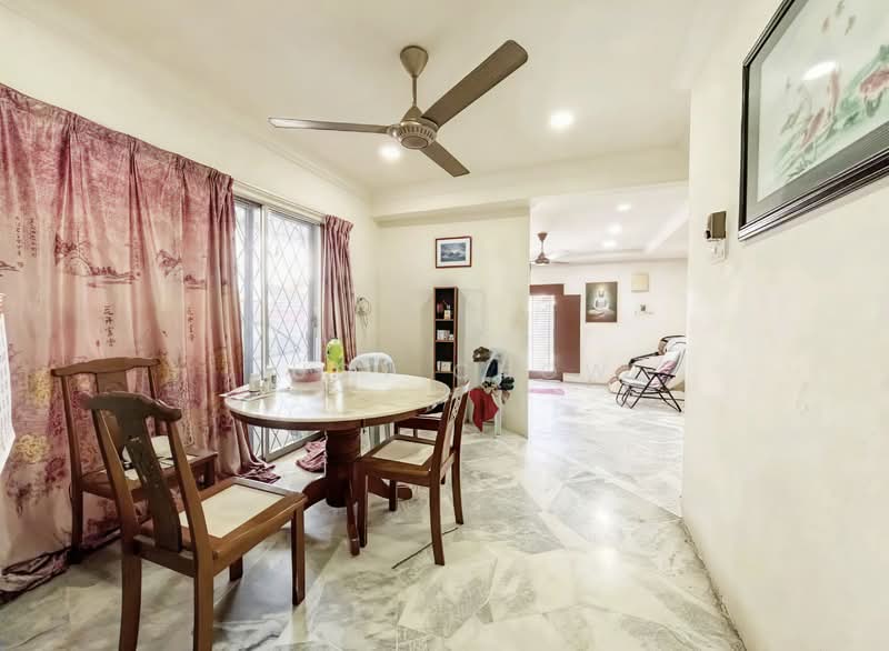 2-storey Terraced House for Sale in Bandar Country Homes (Rawang) - Lucy Chow - Dining Room - PropertyGuru.com.my