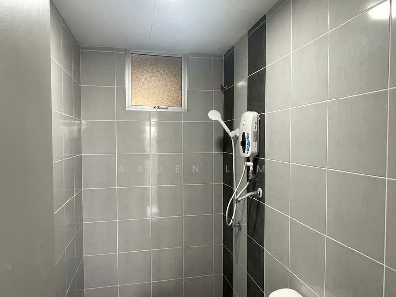 Apartment for Rent at Idaman Melur @ Cybersouth - Aaden Lim - Bathroom - PropertyGuru.com.my