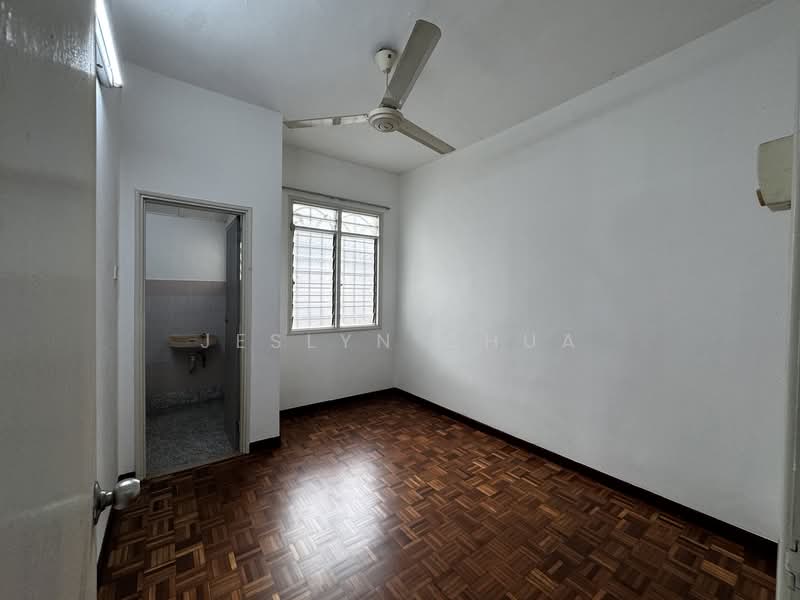 Rumah Teres 2 Tingkat untuk Dijual di Usj 9 (Subang Jaya) - Jeslyn Chua - PropertyGuru.com.my