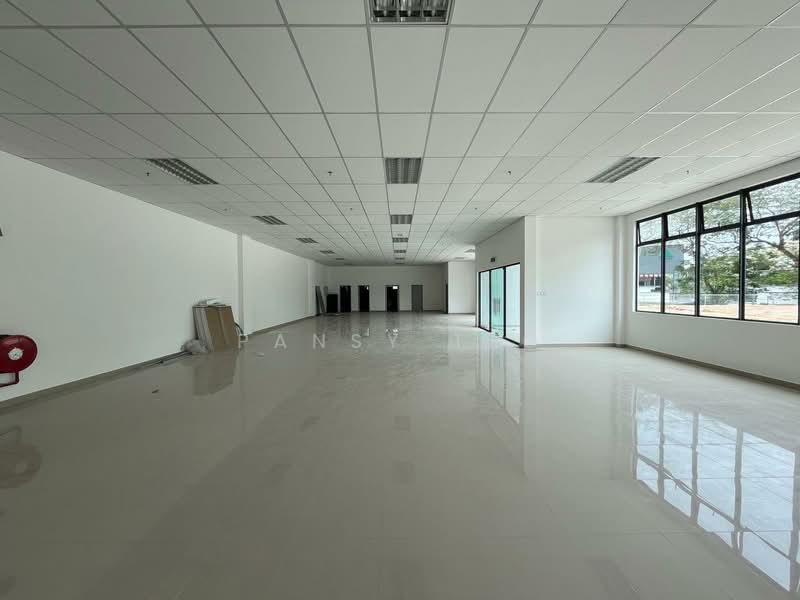 Factory for Rent in Taman Desa Cemerlang (Ulu Tiram) - Pansy Teo - Interior - PropertyGuru.com.my