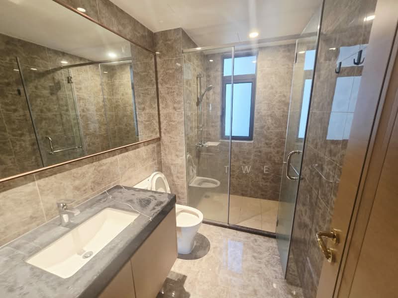 Condominium for Rent at R&F Princess Cove Phase 2-Seine Region - Glenn Twe - Bathroom - PropertyGuru.com.my