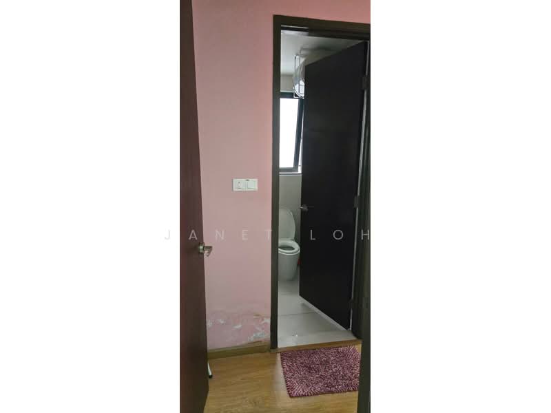 Condominium for Sale at Amberside @ Country Garden Danga Bay - Janet Loh - Bathroom - PropertyGuru.com.my