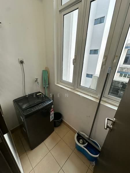 Apartment for Rent at Seri Austin Residence (Pangsapuri Seri Austin) - Jensen Goh - Balcony - PropertyGuru.com.my