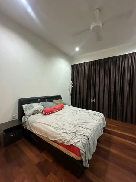 Kondominium untuk Disewa di Ferringhi Residence - Alex Lim - Bedroom - PropertyGuru.com.my