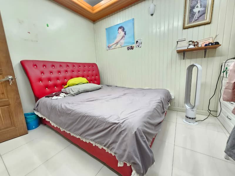 Rumah Banglo untuk Dijual di Country Heights (Kajang) - ChaoLim . - Bedroom - PropertyGuru.com.my