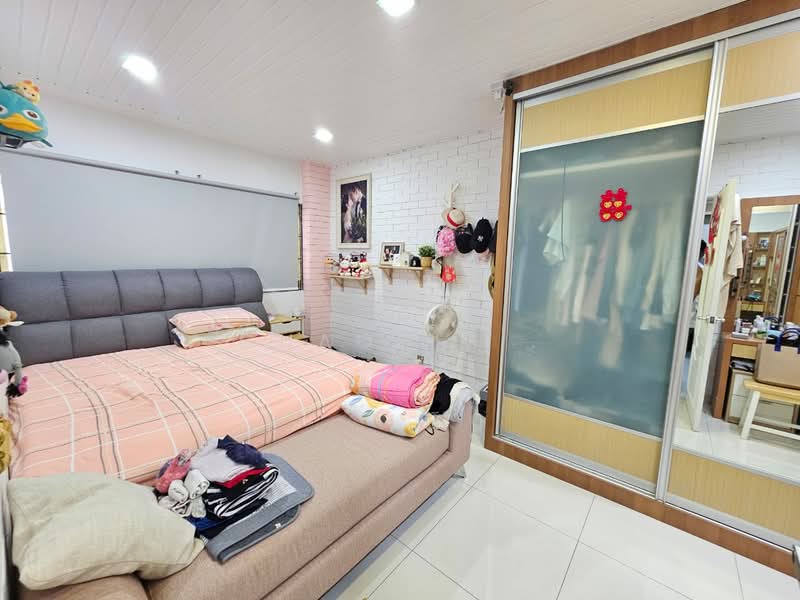 Rumah Banglo untuk Dijual di Country Heights (Kajang) - ChaoLim . - Bedroom - PropertyGuru.com.my