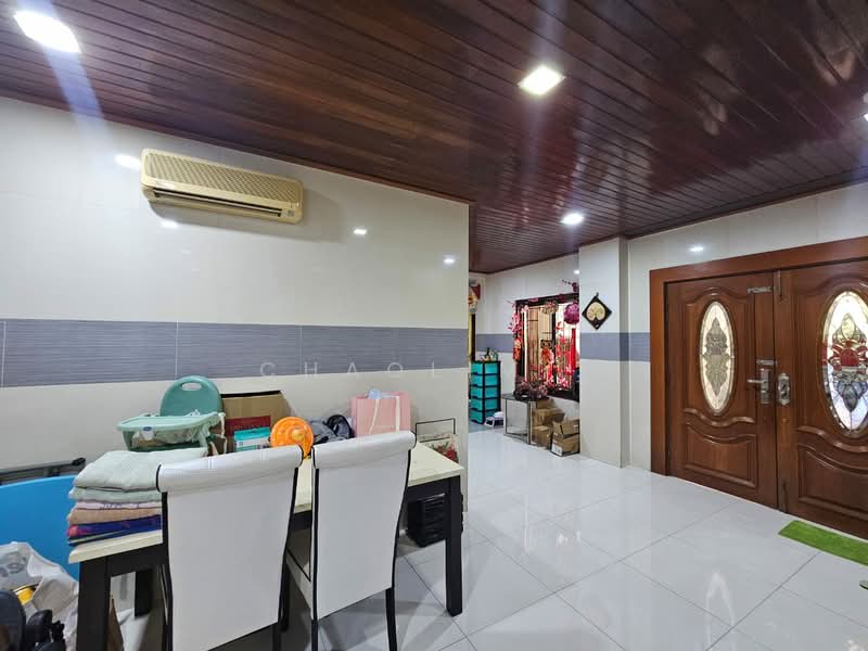 Rumah Banglo untuk Dijual di Country Heights (Kajang) - ChaoLim . - Entrance - PropertyGuru.com.my