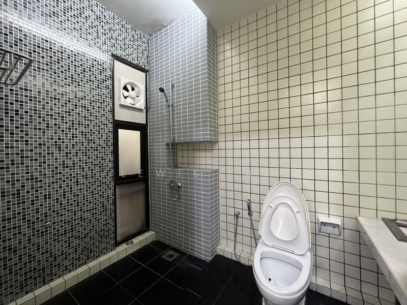 Rumah Banglo untuk Dijual di Bukit Gita Bayu (Seri Kembangan) - Lewis Tam - PropertyGuru.com.my