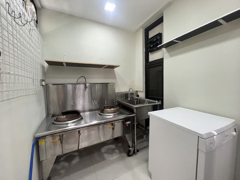 Rumah Banglo untuk Dijual di Bukit Gita Bayu (Seri Kembangan) - Lewis Tam - PropertyGuru.com.my