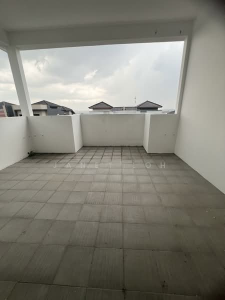 Rumah Berkembar untuk Disewa di Taman Pulai Bayu (Skudai) - Janet Loh - Balcony - PropertyGuru.com.my