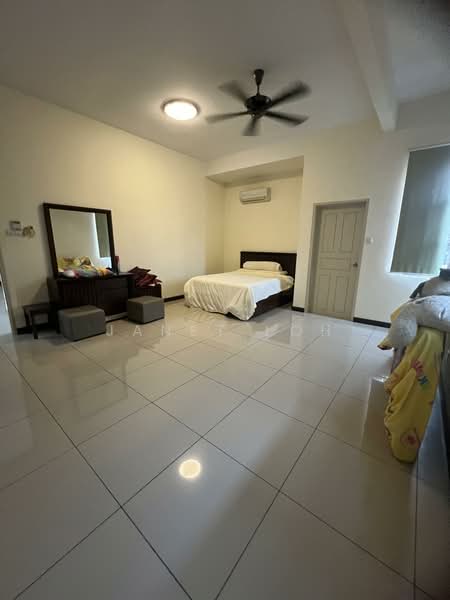 Rumah Berkembar untuk Disewa di Taman Pulai Bayu (Skudai) - Janet Loh - Bedroom - PropertyGuru.com.my