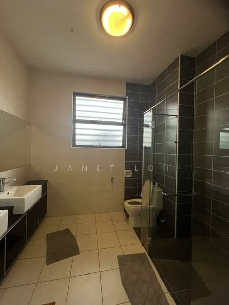 Rumah Berkembar untuk Disewa di Taman Pulai Bayu (Skudai) - Janet Loh - Bathroom - PropertyGuru.com.my