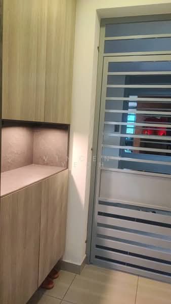 Kondominium untuk Dijual di The Henge - Vincent Yeoh - Entrance - PropertyGuru.com.my