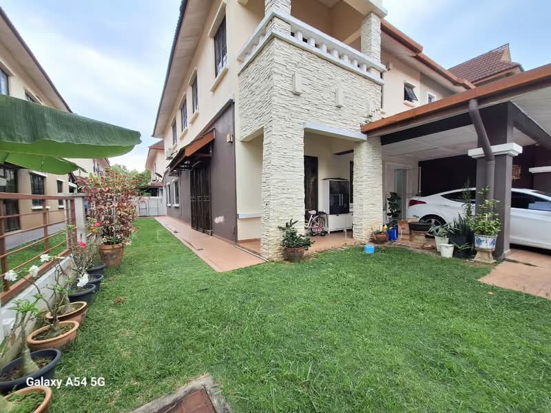 Semi-Detached House for Sale in Bandar Nusaputra (Puchong) - KENT HUI LAU - Exterior - PropertyGuru.com.my