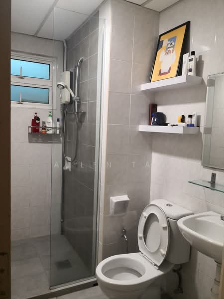 Kondominium untuk Dijual di Sterling - Allen Tan - Bathroom - PropertyGuru.com.my