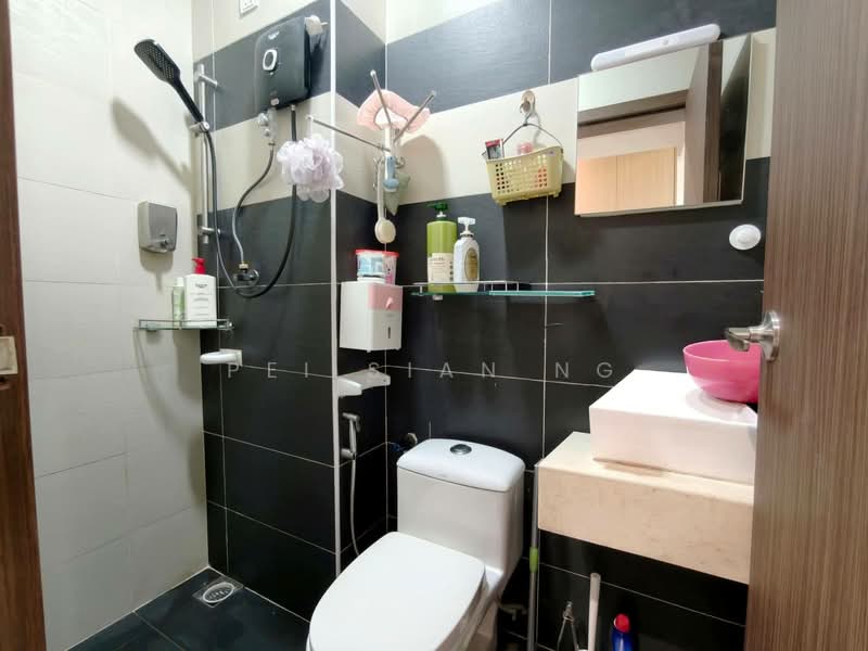 Servis Apartment untuk Dijual di D'Secret Garden (Pangsapuri Kempas Indah) - PEI SIAN NG - Bathroom - PropertyGuru.com.my
