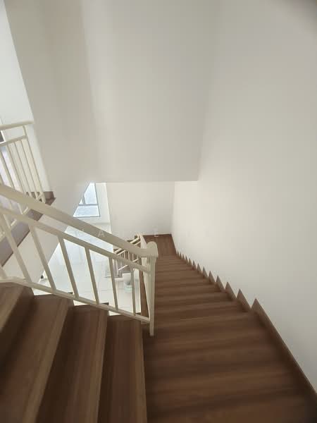 2-storey Terraced House for Sale in Seksyen U13 (Setia Alam) - Janie Lee - stairs - PropertyGuru.com.my