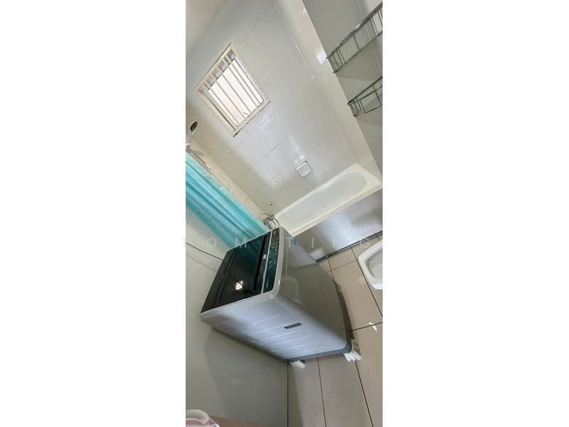 Service Residence for Rent at Oasis Ara Damansara - Tom Ting - Bathroom - PropertyGuru.com.my