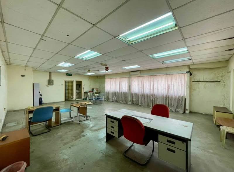 Semi-D Factory for Sale in Ulu Tiram (Johor) - Shela Lim - Interior - PropertyGuru.com.my