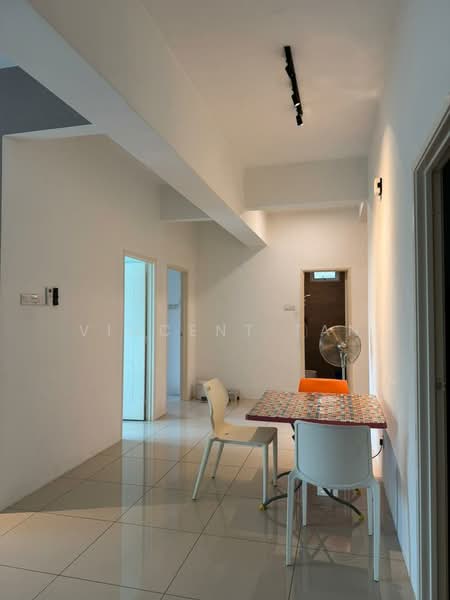 Kondominium untuk Disewa di Starhill Luxury Residence - Vincent Tan - Corridor - PropertyGuru.com.my