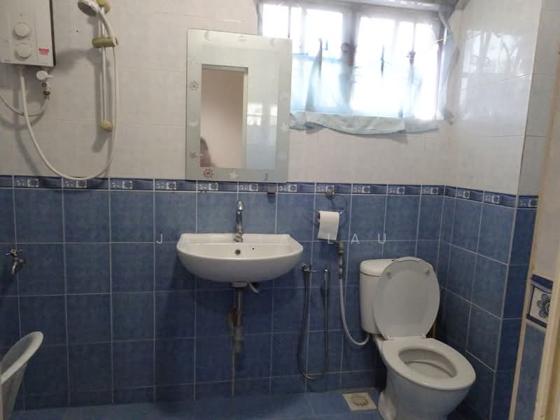 2-storey Terraced House for Sale in Taman Halaman (Ampang) - Jaysia Lau - Bathroom - PropertyGuru.com.my