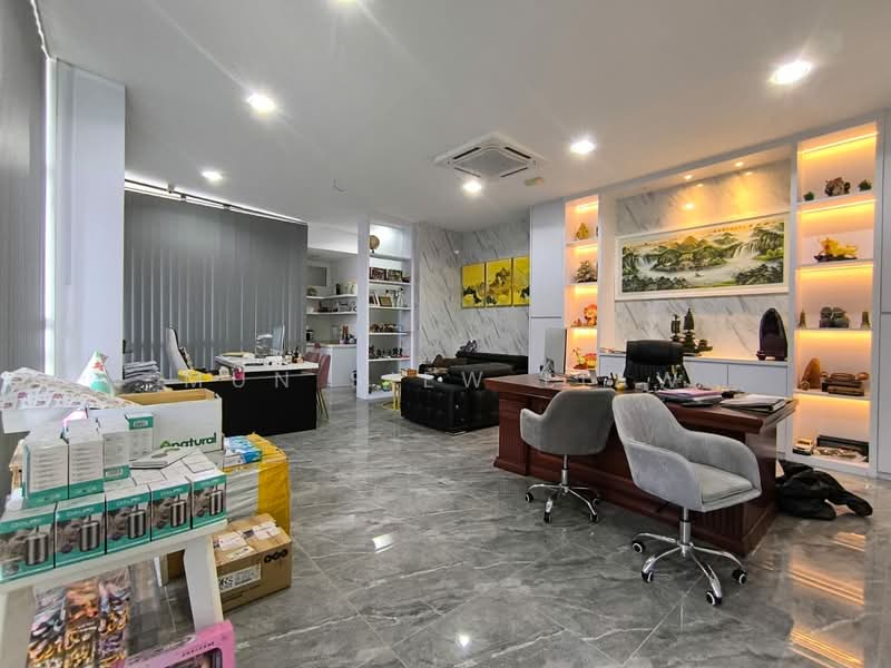 Warehouse for Sale in Sepanggar Kkip (Kota Kinabalu) - Mun Siew Liaw - PropertyGuru.com.my