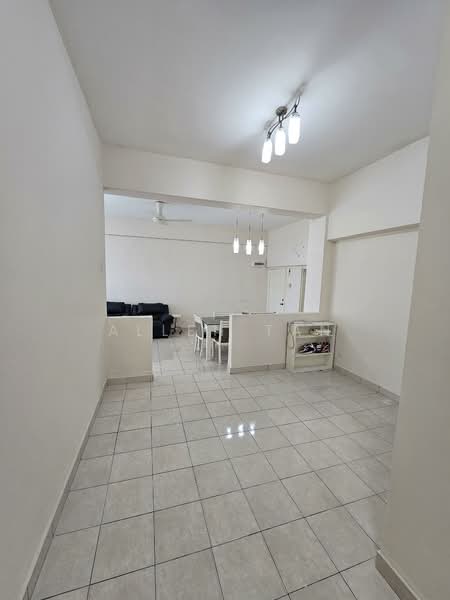 Kondominium untuk Disewa di Kelana Mahkota - Allen Tan - Living Room - PropertyGuru.com.my