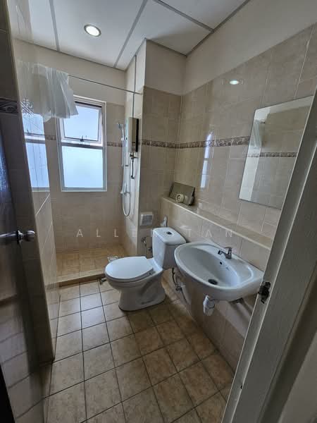 Kondominium untuk Disewa di Kelana Mahkota - Allen Tan - Bathroom - PropertyGuru.com.my