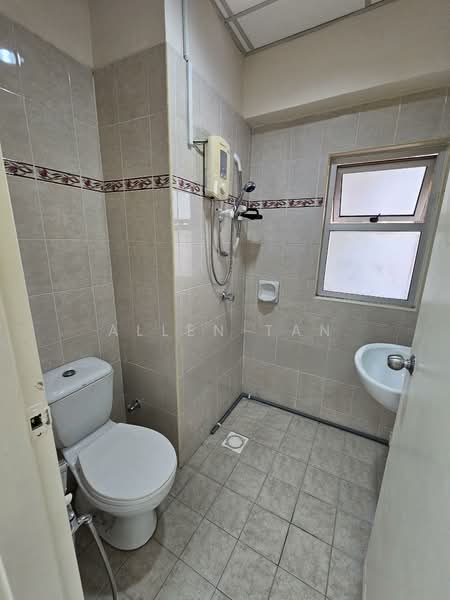 Kondominium untuk Disewa di Kelana Mahkota - Allen Tan - Bathroom - PropertyGuru.com.my