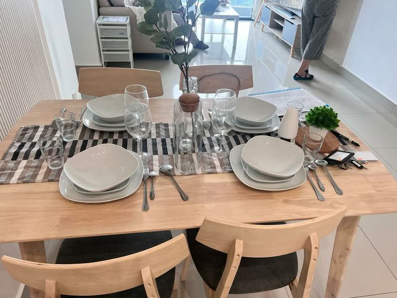 Service Residence for Rent at Lavile Kuala Lumpur - Sylvia Chin - Dining Room - PropertyGuru.com.my