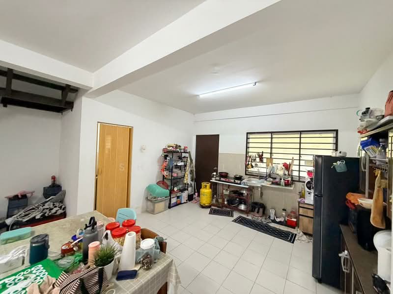 2-storey Terraced House for Sale in Taman Scientex Pasir Gudang (Pasir Gudang) - Shela Lim - Kitchen - PropertyGuru.com.my