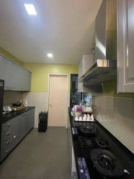 Rumah Teres untuk Disewa di Shah Alam (Selangor) - Michael Foong - Kitchen - PropertyGuru.com.my