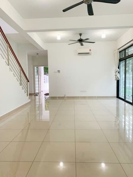 Rumah Kluster untuk Dijual di Taman Adda Heights (Tebrau) - Shela Lim - Living Room - PropertyGuru.com.my