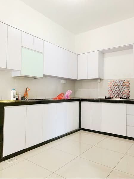 Rumah Kluster untuk Dijual di Taman Adda Heights (Tebrau) - Shela Lim - Kitchen - PropertyGuru.com.my