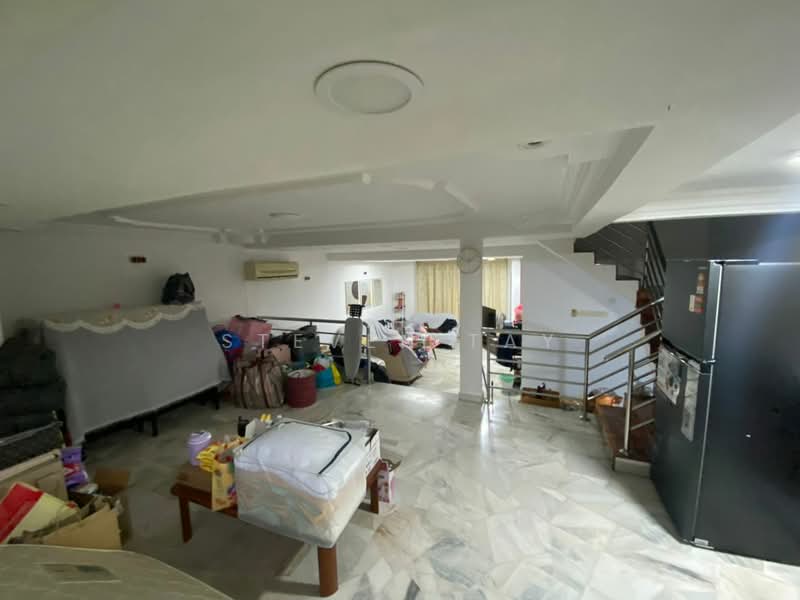 2.5-storey Terraced House for Sale in Taman Bukit Permai (Ampang) - Steven Tay - Living Room - PropertyGuru.com.my