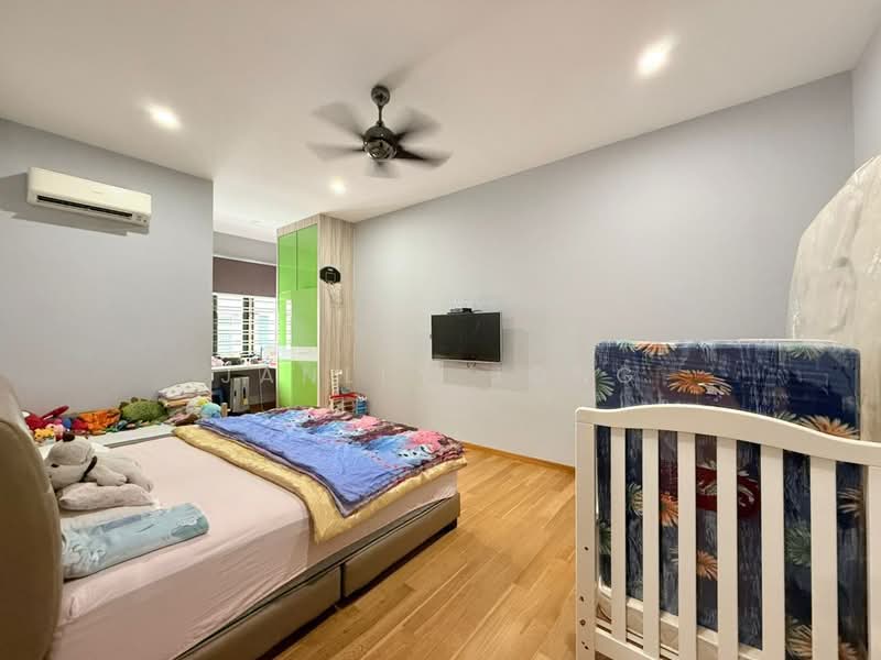Rumah Teres 2.5 Tingkat untuk Dijual di Taman Sutera Utama (Skudai) - Janlly Jong - Bedroom - PropertyGuru.com.my