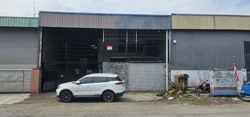 Kilang untuk Disewa di Taman Tan Sri Yaacob (Johor Bahru) - Shela Lim - Exterior - PropertyGuru.com.my