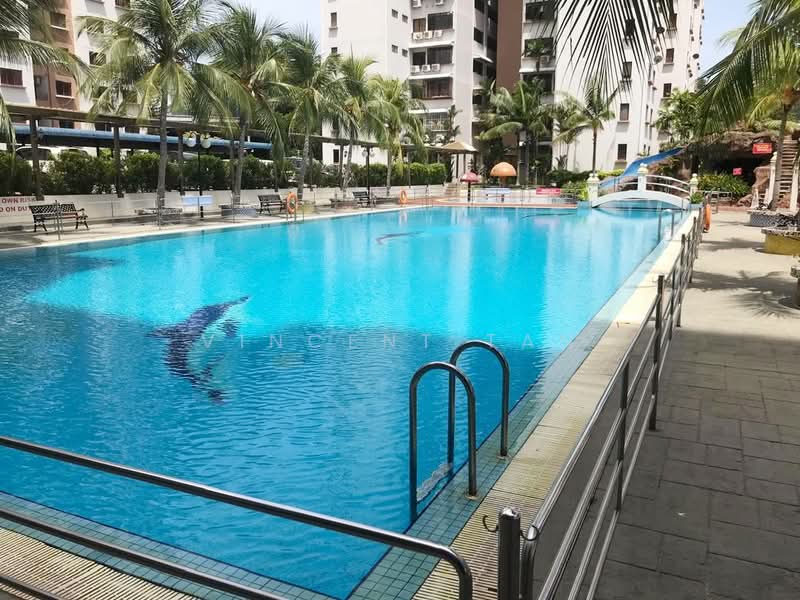 Apartment for Rent at Pearl Garden - Vincent Tan - Pool - PropertyGuru.com.my