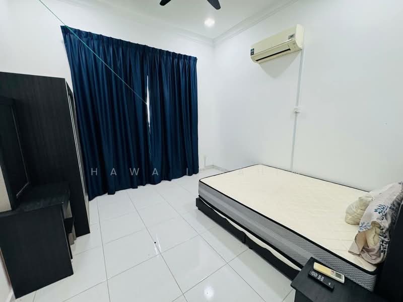 Rumah Banglo untuk Dijual di Senawang (Negeri Sembilan) - Hawa Ibrahim - Bedroom - PropertyGuru.com.my