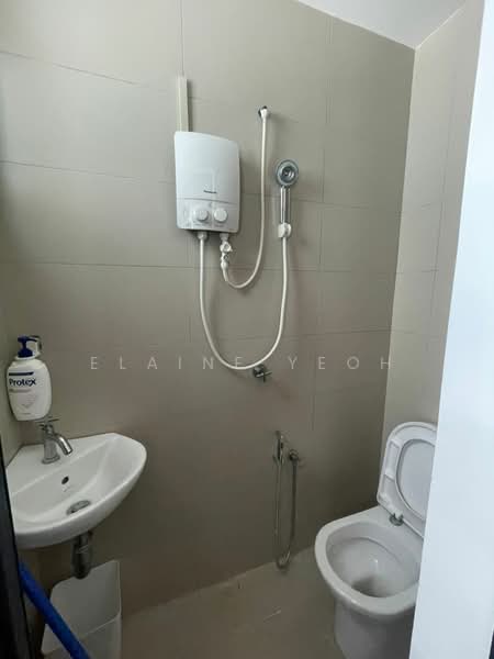Kondominium untuk Disewa di Mira Residence - Elaine Yeoh - Bathroom - PropertyGuru.com.my