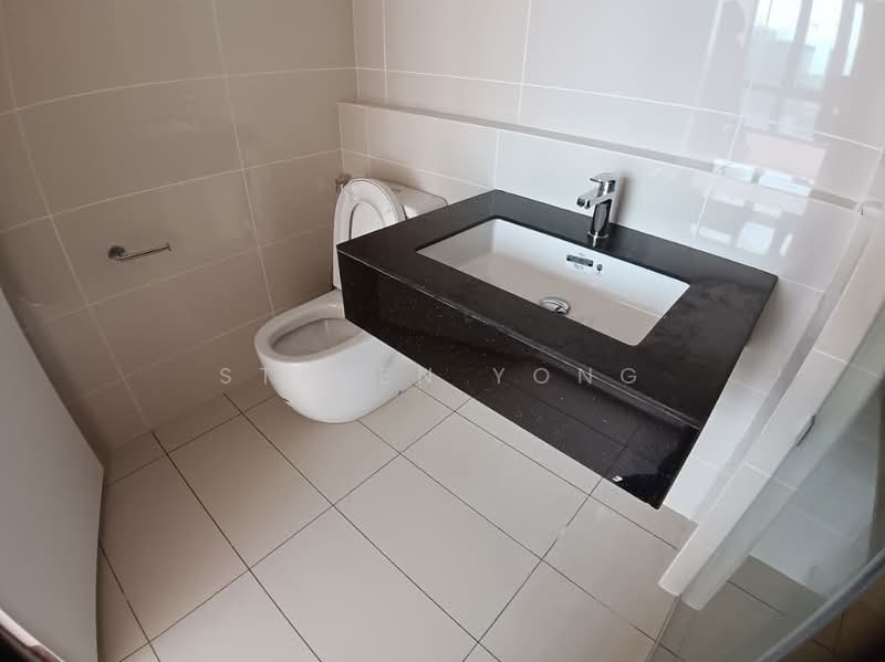 Condominium for Sale at The Maple Residences - Steven Yong - Bathroom - PropertyGuru.com.my