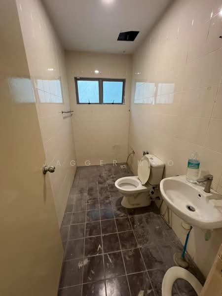 Rumah Teres 3 Tingkat untuk Dijual di Sering Ukay (Ampang) - Jagger Moo - Bathroom - PropertyGuru.com.my